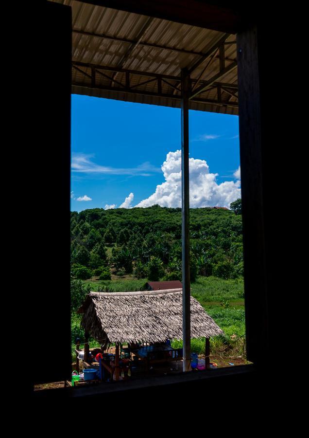 Mr Pov Home Stay Banlung Bagian luar foto